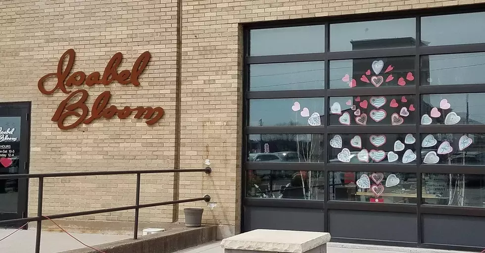 Isabel Bloom Closes Moline & LeClaire Stores Permanently